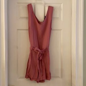 V-front and back linen blend romper